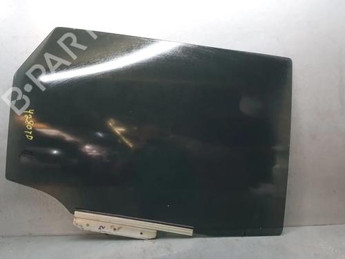 rear-right-door-window-toyota-auris-estate-_e18_-2013-2014-2015-2016-2017-2018-31621376 main image