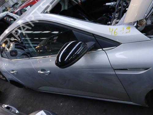 right-front-door-renault-megane-iv-hatchback-b9amn_-2015-39226037 main image
