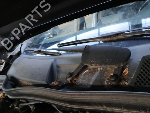 front-windshield-wiper-arm-mercedes-benz-a-class-w176-2012-2013-2014-2015-2016-2017-2018-39226069 main image