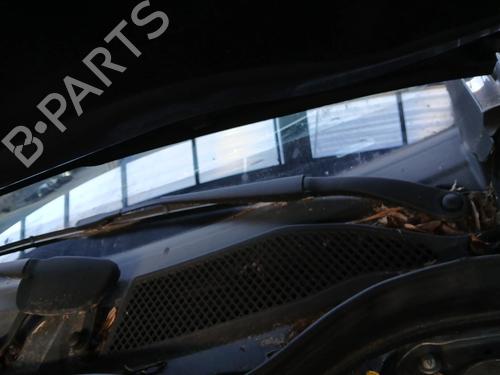 front-windshield-wiper-arm-mercedes-benz-a-class-w176-2012-2013-2014-2015-2016-2017-2018-39226070 main image
