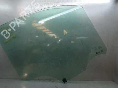 Used Front right door window Front right door window 39242643 39242643