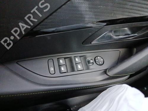 Used Left front window switch Left front window switch PEUGEOT 208 II (UB_, UP_, UW_, UJ_) 1.2 PureTech 100 (101 hp) 39265243 39265243