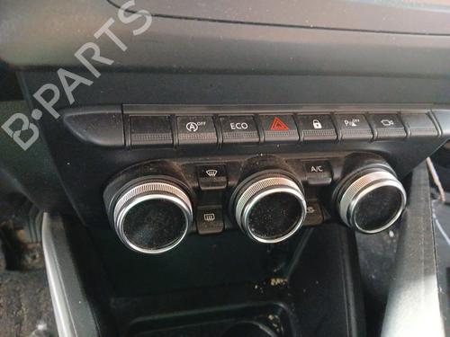 Used Climate control Climate control 39379267 39379267