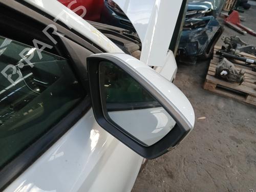 Used Right mirror Right mirror 39406053 39406053
