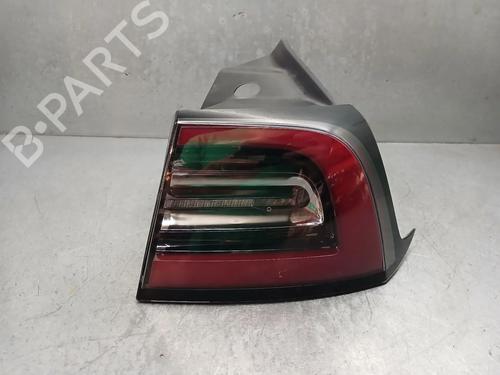 hjre-baglygte-tesla-model-3-5yj3-2017-39227009 main image