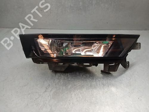 Used Right front fog light Right front fog light 39452033 39452033