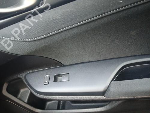 Used Right front window switch Right front window switch 39493155 39493155