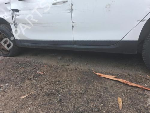 Used Left sideskirt Left sideskirt 39539204 39539204