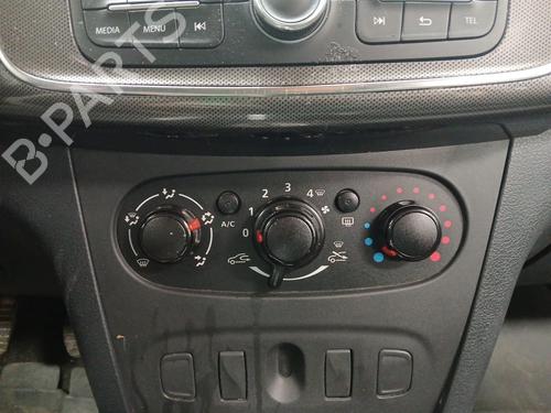 Used Climate control Climate control 39561029 39561029