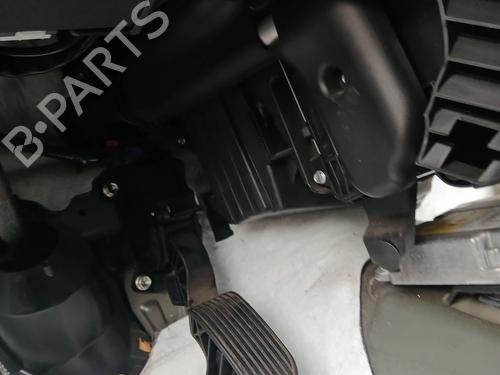 Used Pedal Pedal 39566663 39566663