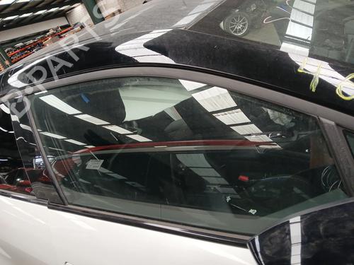 front-right-door-window-toyota-c-hr-_x2_-_h2_-2023-39566699 main image
