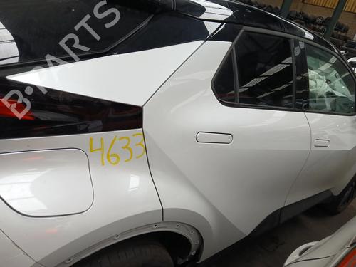 right-rear-door-toyota-c-hr-_x2_-_h2_-2023-39566694 main image