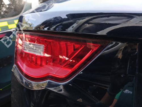Left tailgate light JAGUAR F-PACE (X761) 2.0 TD4 AWD | BP39617075C79 - Image 2