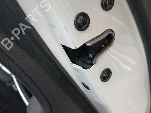 Højre bagtil lås Højre bagtil lås OPEL INSIGNIA A (G09) 2.0 CDTI 4x4 (68) (163 hp) 39617142 39617142