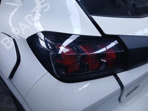 Used Left taillight Left taillight PEUGEOT 208 II (UB_, UP_, UW_, UJ_) 1.5 BlueHDI 100 (102 hp) 39637691 39637691