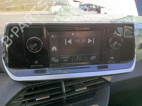 Used Radio Radio PEUGEOT 208 II (UB_, UP_, UW_, UJ_) 1.5 BlueHDI 100 (102 hp) 39637706 39637706