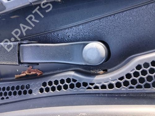 front-wiper-motor-peugeot-2008-i-cu_-2013-39637724 main image