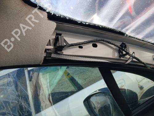 Used Left curtain airbag Left curtain airbag 39637757 39637757