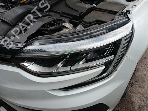 Used Left headlight Left headlight RENAULT MEGANE IV Hatchback (B9A/M/N_) 1.5 Blue dCi 115 (B9A6) (116 hp) 39696423 39696423