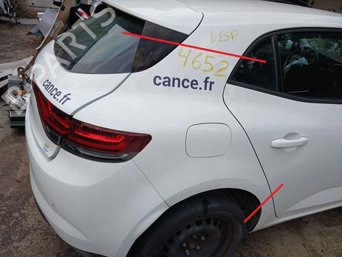right-rear-fenders-renault-megane-iv-hatchback-b9amn_-2015-39696397 main image