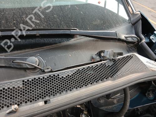 Used Front wiper motor Front wiper motor CITROËN C5 AIRCROSS (A_) 1.2 PureTech 130 (ARHNSJ) (131 hp) 39715332 39715332
