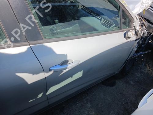 Dør højre fortil Dør højre fortil RENAULT CLIO V (B7_) 1.0 SCe 65 (B7MG) (67 hp) 39719322 39719322