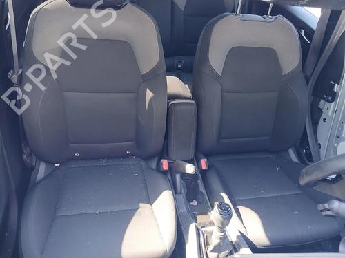 Andre Andre RENAULT CLIO V (B7_) 1.0 SCe 65 (B7MG) (67 hp) 39719338 39719338