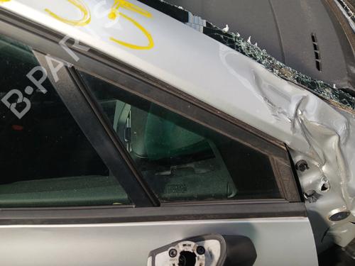 Used Front right quarter glass Front right quarter glass RENAULT CLIO V (B7_) 1.0 SCe 65 (B7MR) (65 hp) 39724403 39724403