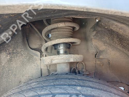 Used Right front shock absorber Right front shock absorber FIAT 500L (351_, 352_) 1.6 D Multijet (199LYE1B) (120 hp) 39724429 39724429