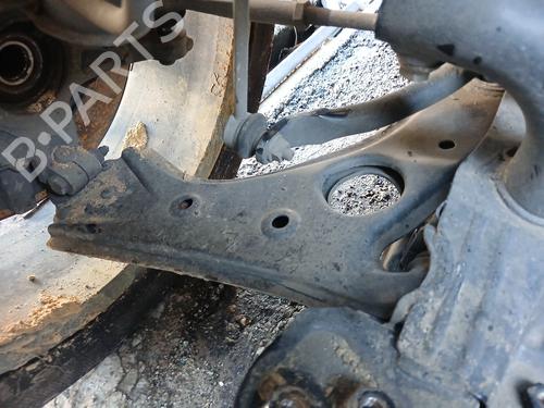 Used Right front suspension arm Right front suspension arm FIAT 500L (351_, 352_) 1.6 D Multijet (199LYE1B) (120 hp) 39724431 39724431