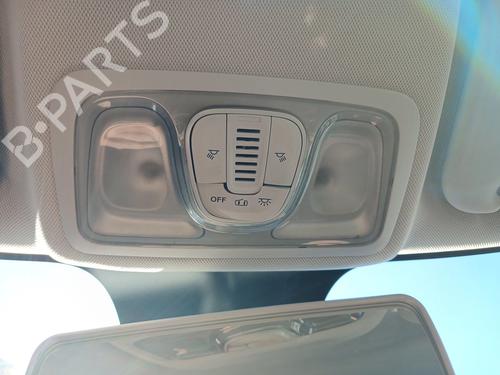 Luz interior Luz interior FIAT 500L (351_, 352_) 1.6 D Multijet (199LYE1B) (120 hp) 39724399 39724399