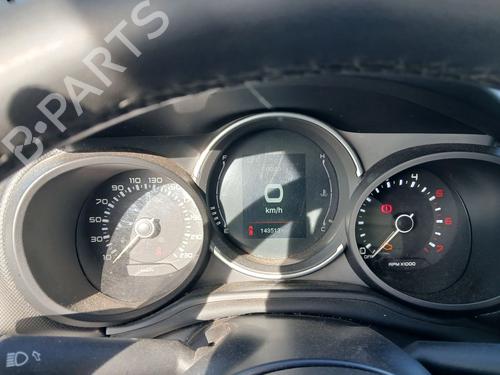 Compteur de vitesse Compteur de vitesse FIAT 500L (351_, 352_) 1.6 D Multijet (199LYE1B) (120 hp) 39724394 39724394