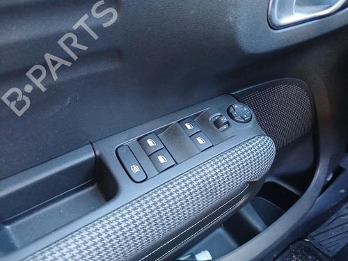 Used Left front window switch Left front window switch CITROËN C3 AIRCROSS II (2R_, 2C_) 1.2 PureTech 110 (2RHNZB, 2RHNZW, 2RHNPX, 2RHNPJ) (110 hp) 39748854 39748854