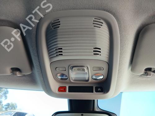interior-roof-light-citroen-c3-aircross-ii-2r_-2c_-2017-39748859 main image