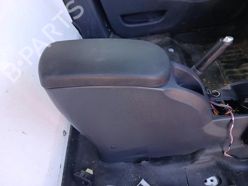 Used Armrest / Center console Armrest / Center console RENAULT KANGOO Express (FW0/1_) 1.5 dCi 90 (FW0G, FW05, FW08, FW11) (90 hp) 39912432 39912432
