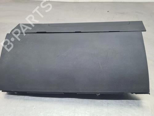 Used Glove box Glove box TESLA MODEL 3 (5YJ3) EV (275 hp) 39912438 39912438