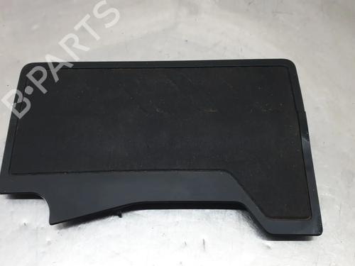 Used Upper protection Upper protection PEUGEOT 3008 II SUV (MC_, MR_, MJ_, M4_) 1.2 THP/ PureTech 130 (MRHNSM, MRHNSU, MRHNSJ, MRHNYW,... (131 hp) 39917836 39917836