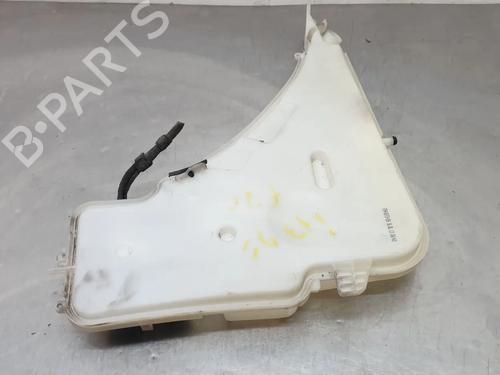 Used Windscreen washer tank Windscreen washer tank BMW 1 (F20) 116 i (136 hp) 39917839 39917839