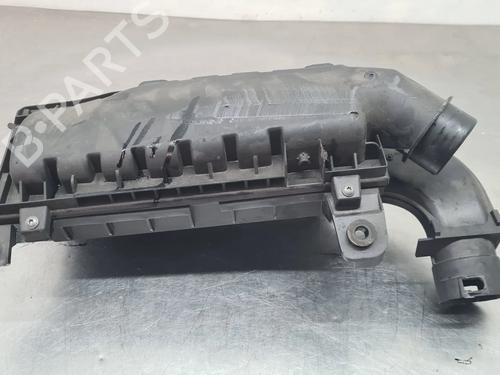 Used Air filter box Air filter box PEUGEOT 308 III (FB_, FH_, FP_, F3_, FM_) PureTech 130 (FPHNSL, FPHNST) (131 hp) 36839560 36839560