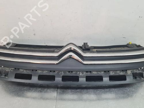 Used Grille Grille CITROËN C3 III (SX) 1.5 BlueHDi 100 (SXYHYP, SXYHTU) (102 hp) 39935015 39935015