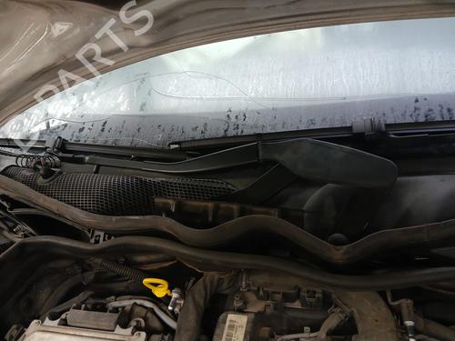front-windshield-wiper-arm-mercedes-benz-cls-c218-2011-2012-2013-2014-2015-2016-2017-39945963 main image