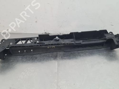 Used Front slam panel Front slam panel PEUGEOT 308 III (FB_, FH_, FP_, F3_, FM_) PureTech 130 (FPHNSL, FPHNST) (131 hp) 39946013 39946013