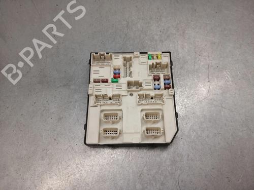 Used Fuse box Fuse box RENAULT KANGOO Express (FW0/1_) 1.5 dCi 90 (FW0G, FW05, FW08, FW11) (90 hp) 39952102 39952102