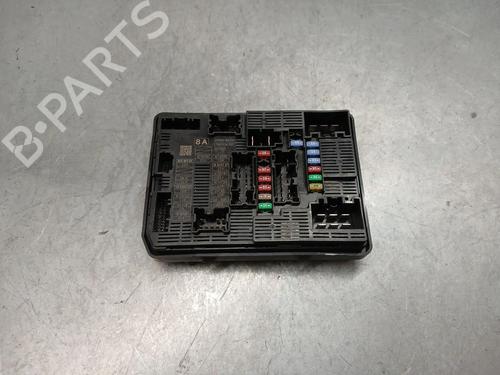 Used Fuse box Fuse box DACIA SANDERO III 1.0 TCe 90 (91 hp) 39952143 39952143