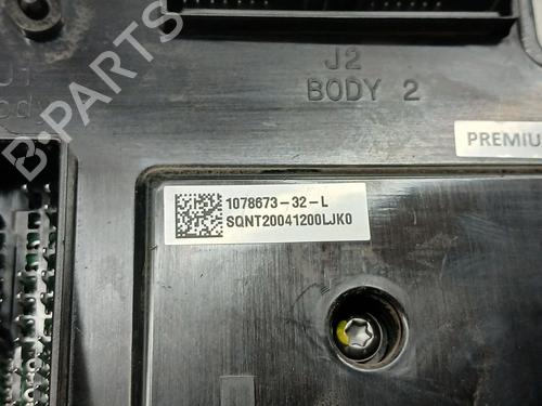 Electronic module TESLA MODEL 3 (5YJ3) EV AWD | BP39952157M83  - Image 7