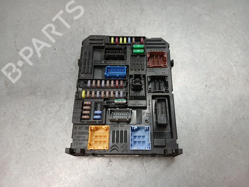 Used Fuse box Fuse box CITROËN C3 III (SX) 1.2 THP 110 (SXHNPS, SXHNZT, SXHNZ6) (110 hp) 39959785 39959785