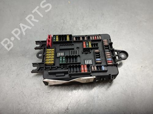 Used Fuse box Fuse box RENAULT CLIO IV (BH_) 0.9 TCe 90 (BHNF, BHMA, BHMH, BHJK, BHJR) (90 hp) 39959788 39959788