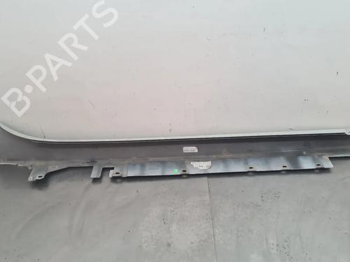 Used Left sideskirt Left sideskirt BMW 1 (F40) 116 d (116 hp) 39959795 39959795