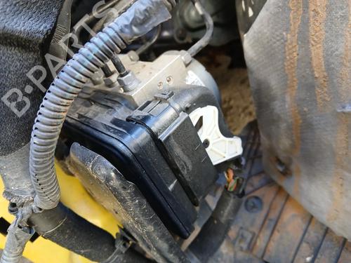 Used ABS pump ABS pump PEUGEOT 208 II (UB_, UP_, UW_, UJ_) 1.2 PureTech 100 (101 hp) 39959811 39959811