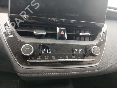 Used Climate control Climate control TOYOTA COROLLA Estate (_E21_) 1.8 Hybrid (ZWE211W) (122 hp) 39964267 39964267